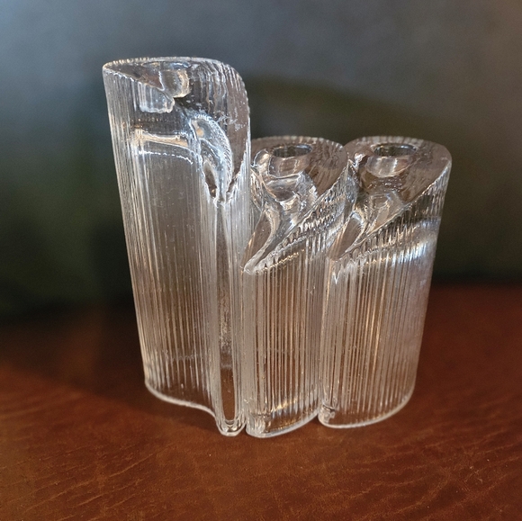 Gorgeous crystal/glass candle holder set - Picture 4 of 5